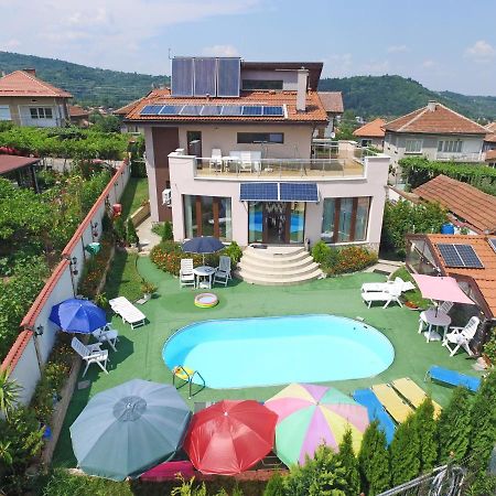 Guest House Camellia 베르코비차 외부 사진