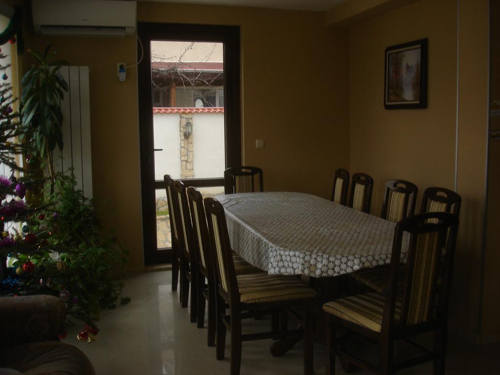 Guest House Camellia 베르코비차 외부 사진