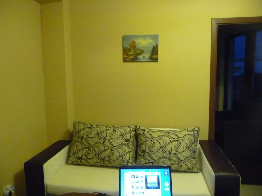 Guest House Camellia 베르코비차 외부 사진