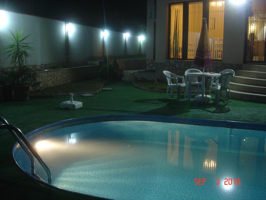 Guest House Camellia 베르코비차 외부 사진
