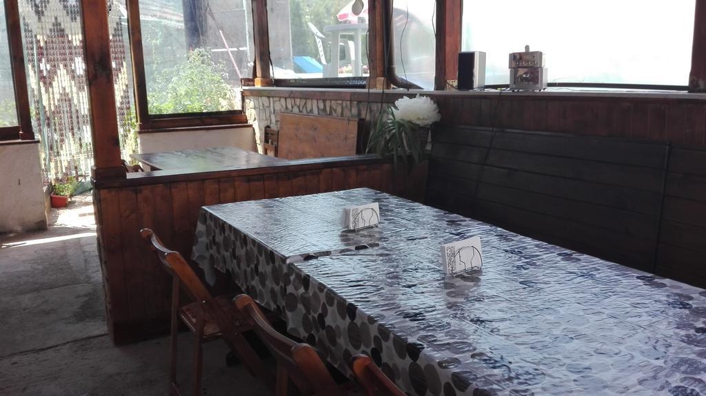 Guest House Camellia 베르코비차 외부 사진