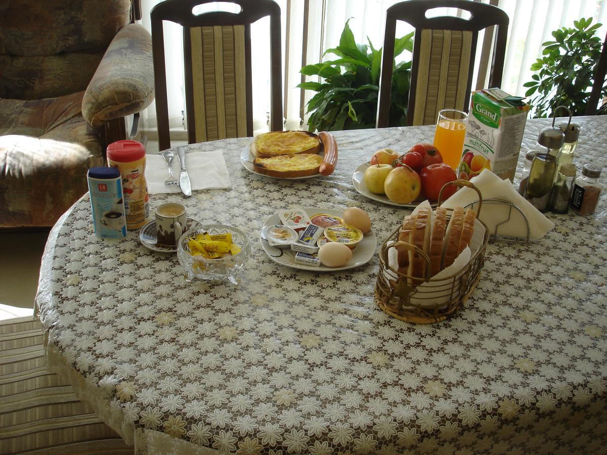 Guest House Camellia 베르코비차 외부 사진