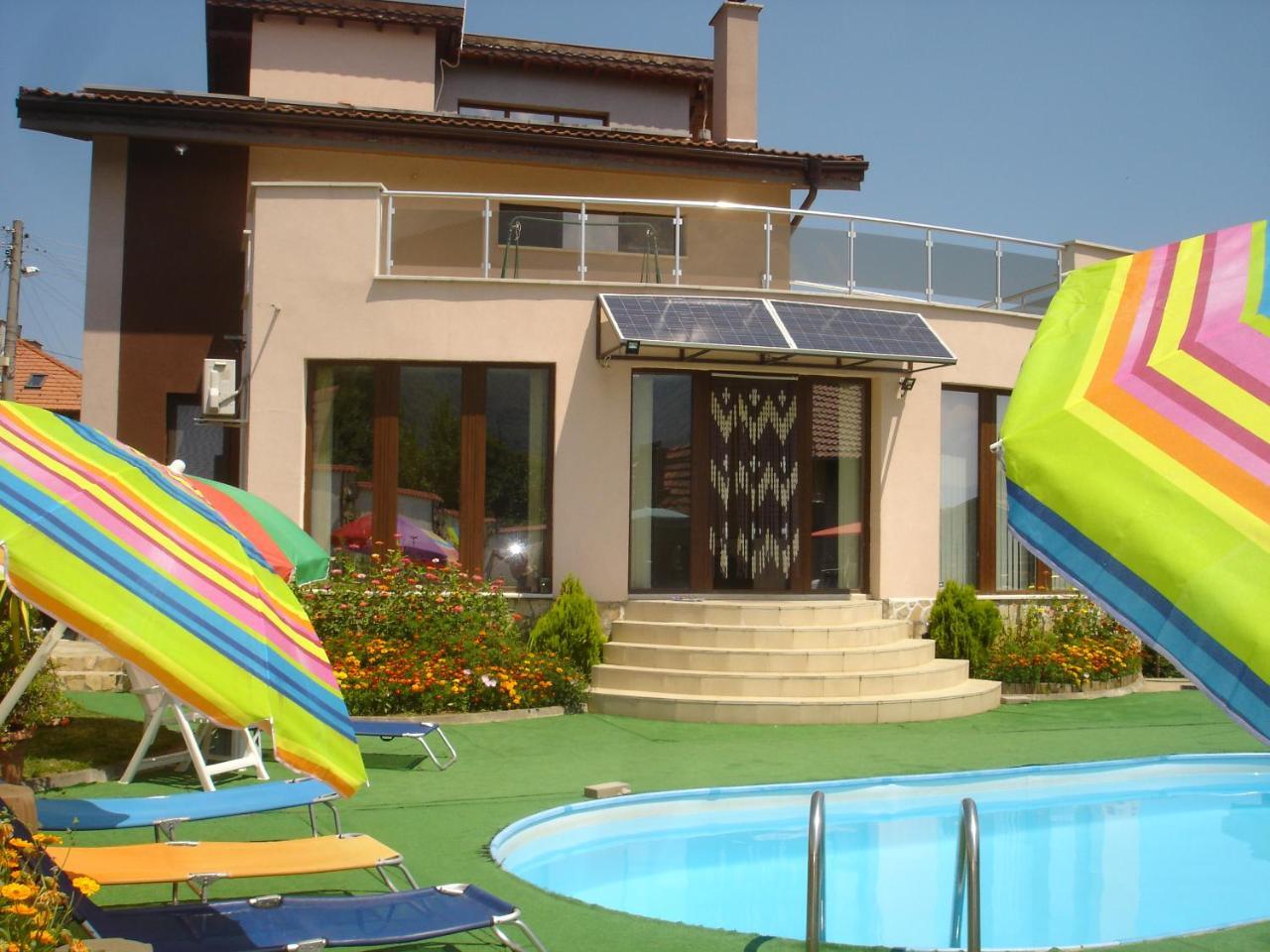 Guest House Camellia 베르코비차 외부 사진