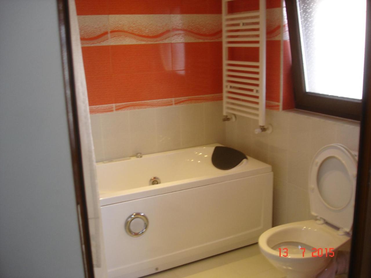 Guest House Camellia 베르코비차 외부 사진